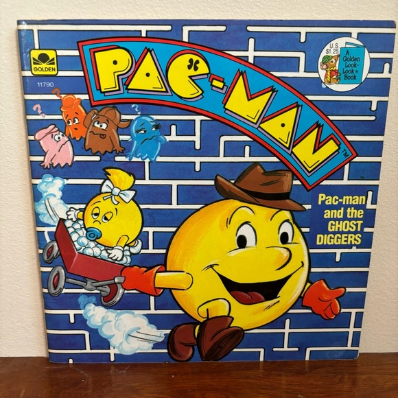 Vintage Pac-Man storybooks - Picture 3 of 14